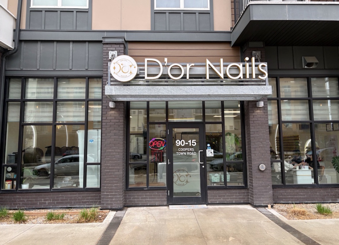 D'or Nails